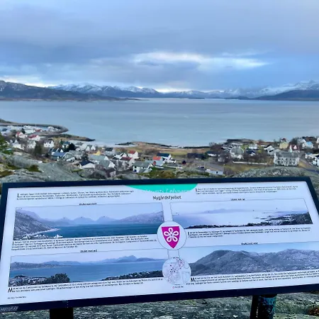 民宿 Kunstnerboligen I - Din Kreative Loshavn *